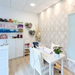 Jak założyć salon manicure: uniknij błędów i zacznij z sukcesem