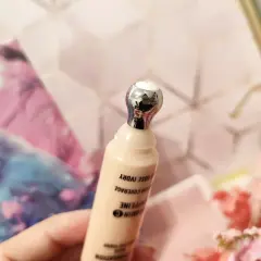 Rimmel podkład rozświetlający - dlaczego warto go wybrać?