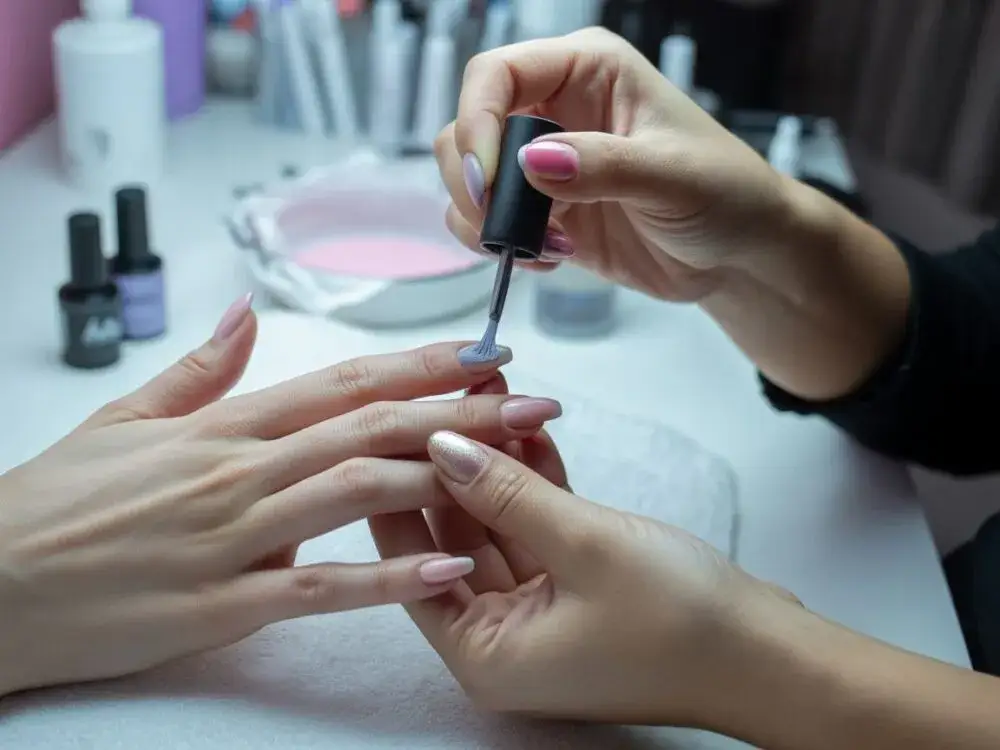 Zdjęcie Jak zrobić domowy manicure bez błędów i cieszyć się pięknymi paznokciami